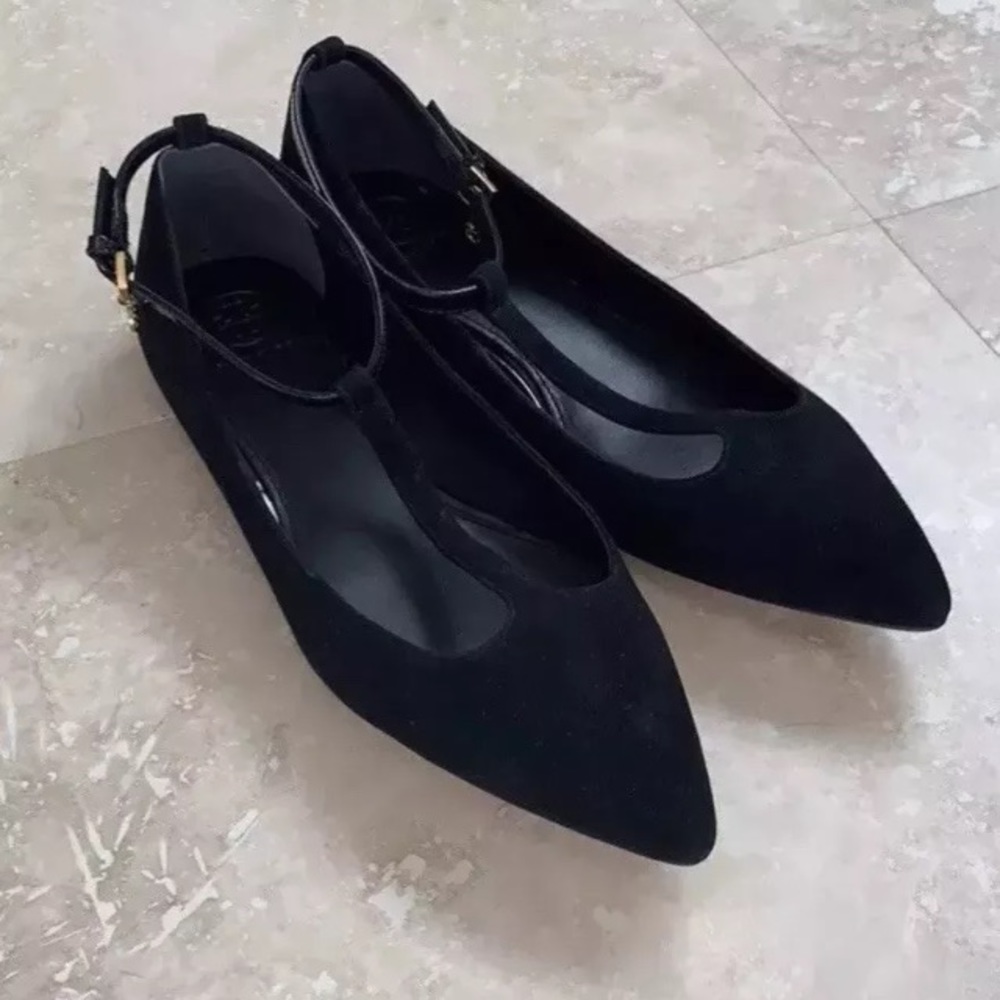 New Tory Burch Ashton t strap flats 7.5